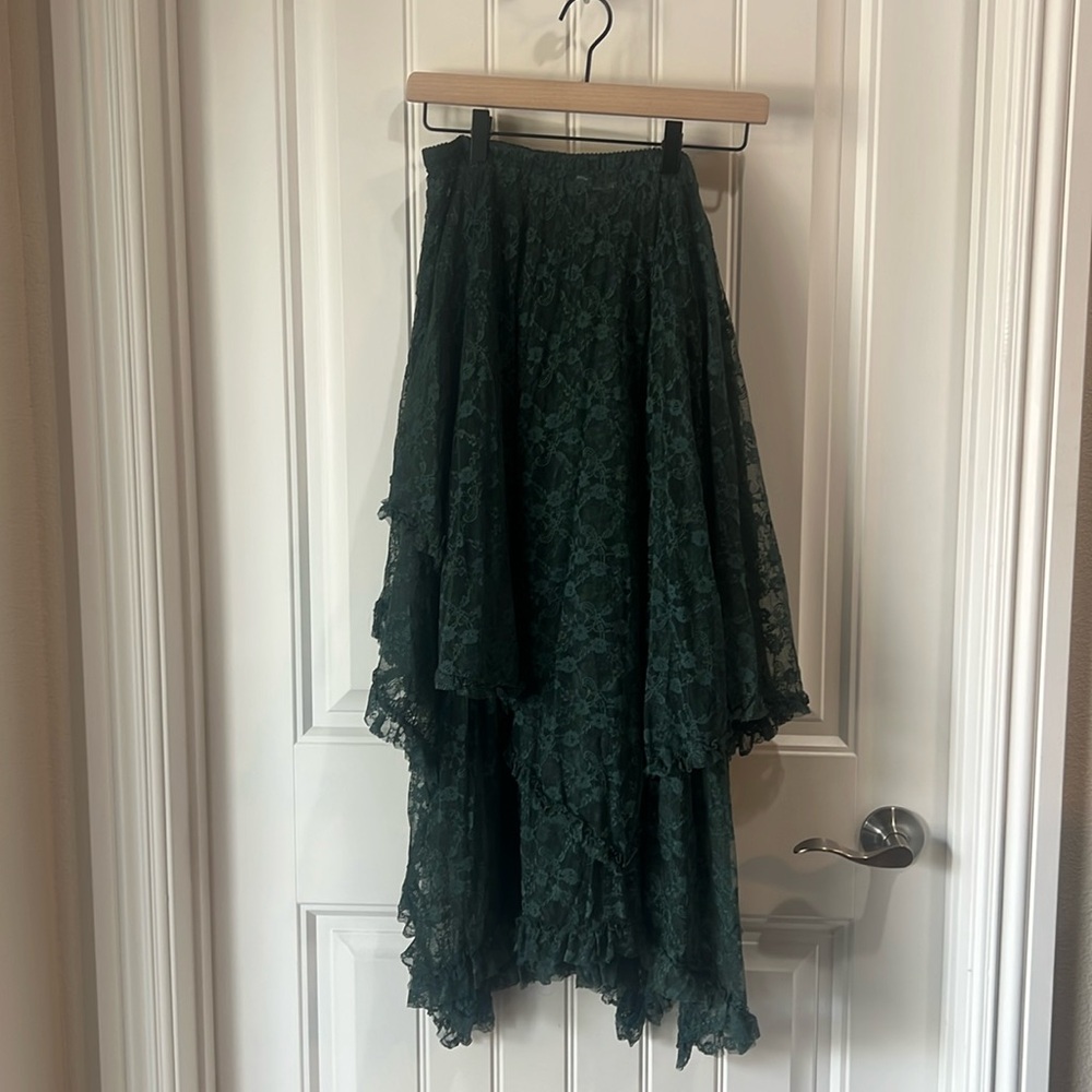 Medium Free People lace skirt
